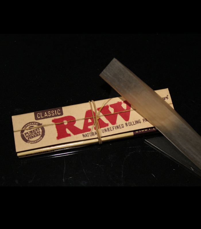 Raw Connoisseur | King Size Papers + Filter