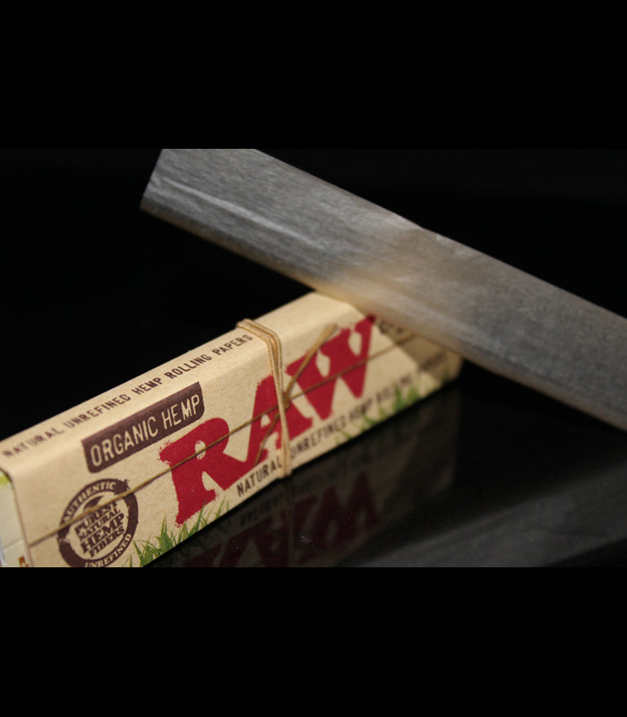 Raw Organic Hemp Connoisseur Slim | King Size + Filter