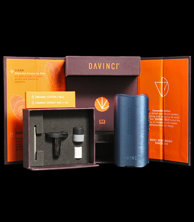 DaVinci | Iq2 | Vaporizer | Cobalt